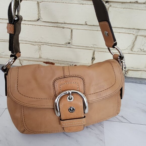 Vintage Coach Soho Tan Leather Buckle Flap Y2k Shoulder Bag m - Picture 3 of 16